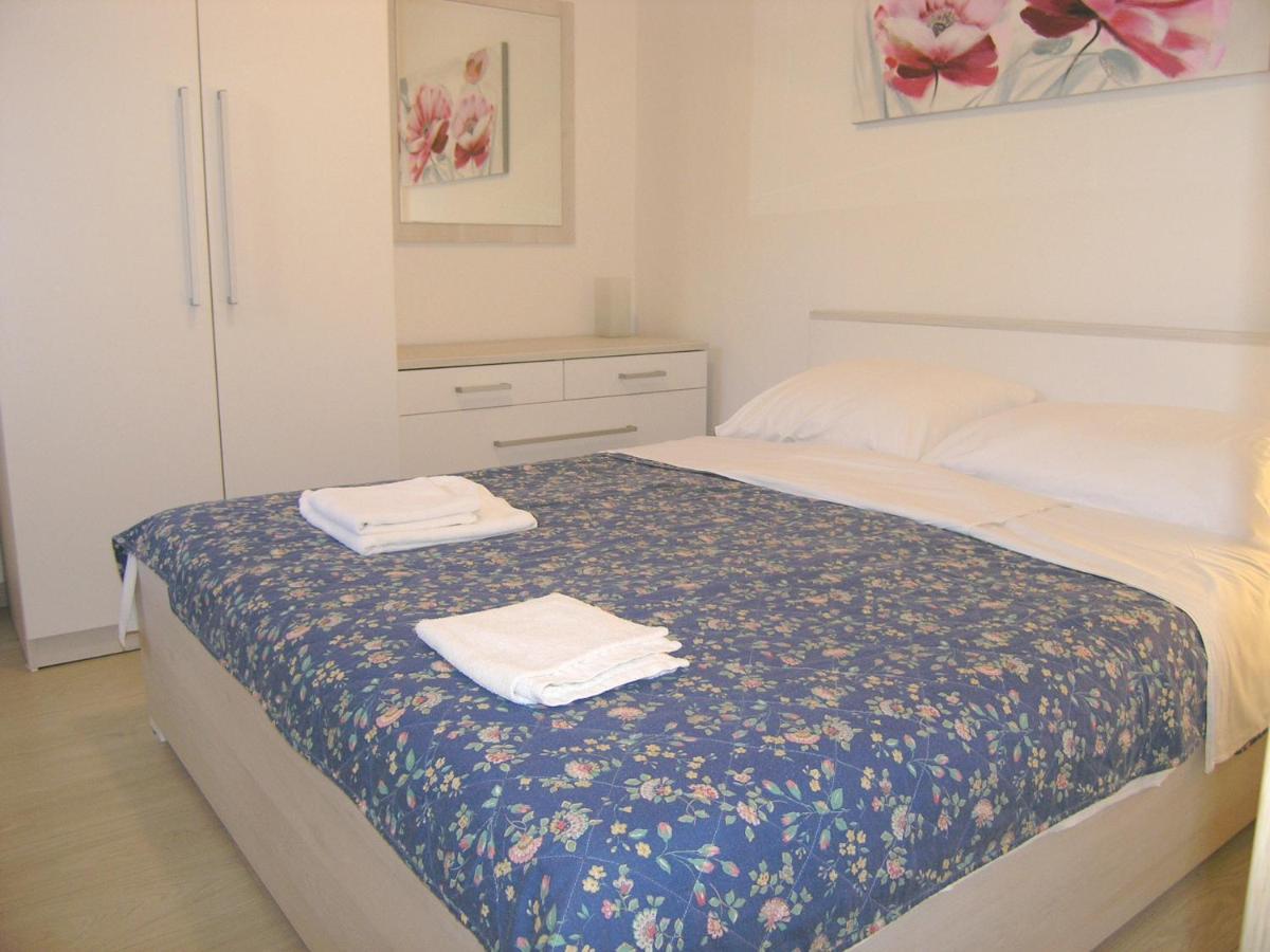 Apartments Sokolovic Veglia Exterior foto