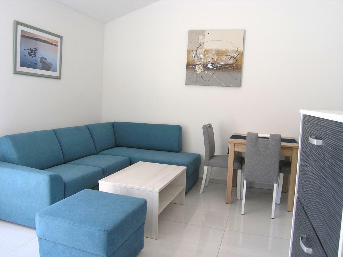 Apartments Sokolovic Veglia Exterior foto